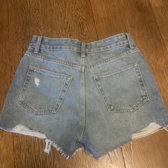 LF Lovers And Friends Jack High Rise Cut Off Zip Closure Distressed Ripped Sz 24 - Picture 2 of 6